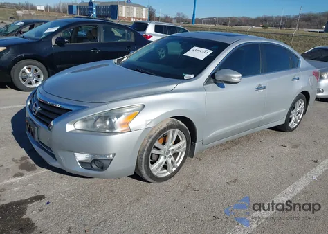 2013 Nissan Altima 3.5 Sv из США, поврежденный, VIN 1N4BL3APXDC114689